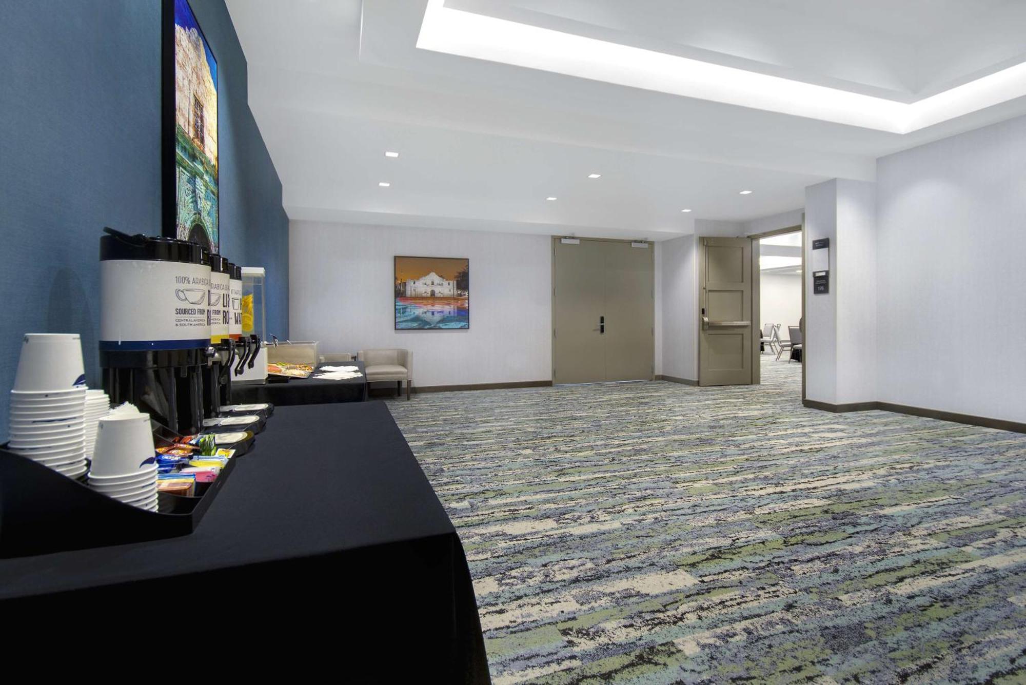 Hampton Inn&Suites San Antonio Riverwalk Exterior foto
